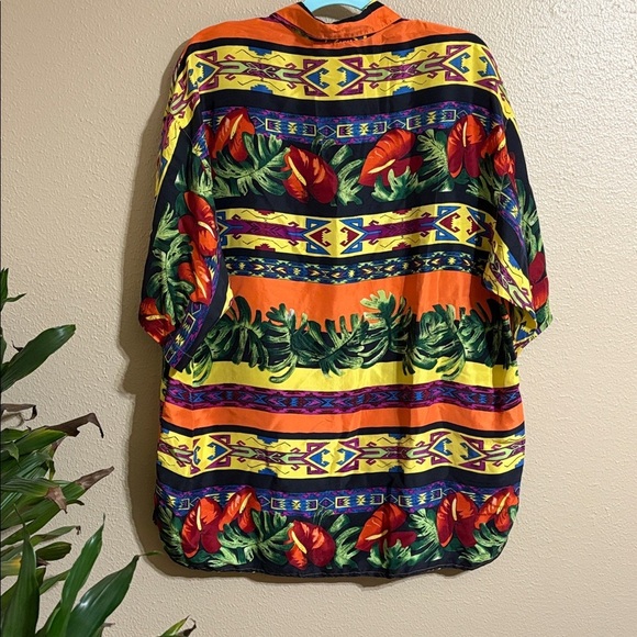 Silk Vibrant Multicolor Button-Up Shirt - Picture 7 of 9